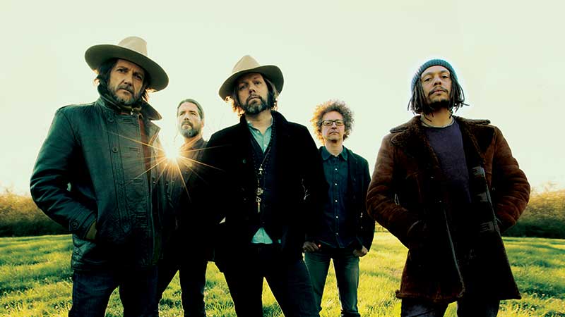Entrevistas de cosecha propia... - Página 2 181111-the-magpie-salute-kafe-antzokia