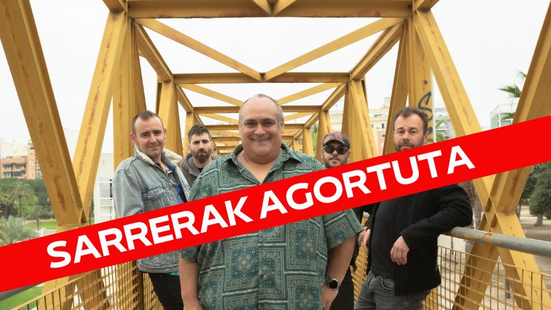 Benito Kamelas (Sarrerak agortuta)